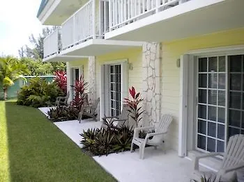 Отель Colindale Apartments Williams Town